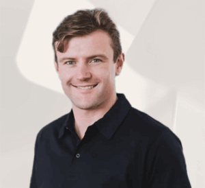 Roghan McMahon headshot